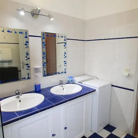 Apartment 33 Avenue Joseph Roumanille *
